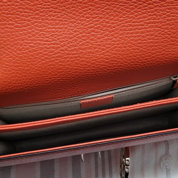 Gucci Authentic Shoulder Handbag - Picture 3 of 8